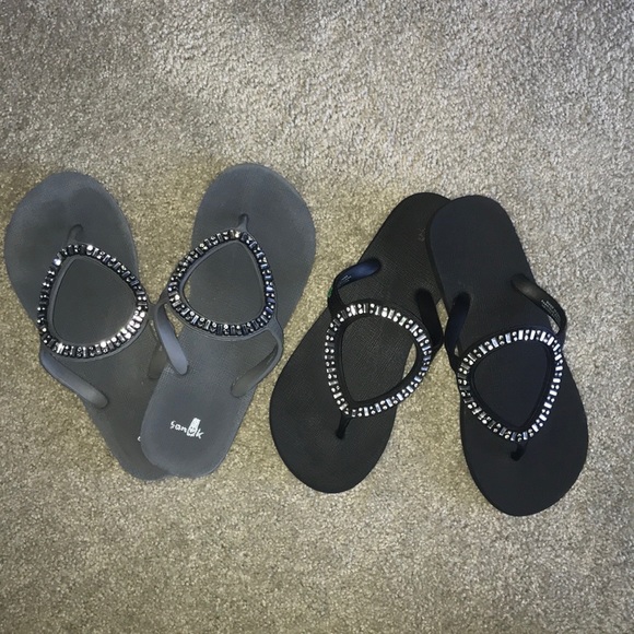 Sanuk Shoes - Sanuk Sandals